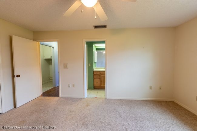321 Grove Cir, Condo with 2 bedrooms, 2 bathrooms and null parking in AVON PARK FL | Image 27