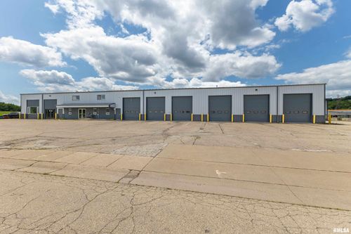 1190 Roosevelt St, DUBUQUE, IA, 52001-8335 | Card Image