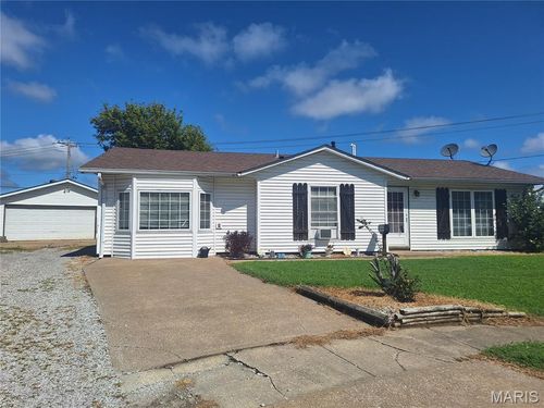 6 Watertown Circle, Granite City, IL, 62040 | Card Image