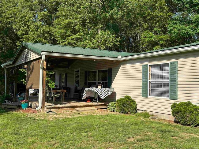 6577 S Fowler Rd, House other with 3 bedrooms, 2 bathrooms and null parking in Bloomfield IN | Image 4