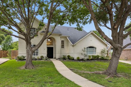 49 Cimarron Dr, Trophy Club, TX, 76262-5211 | Card Image
