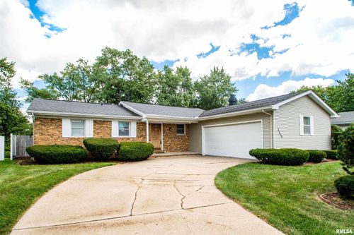 3908 N Kathy Ln, Peoria, IL, 61615-4022 | Card Image