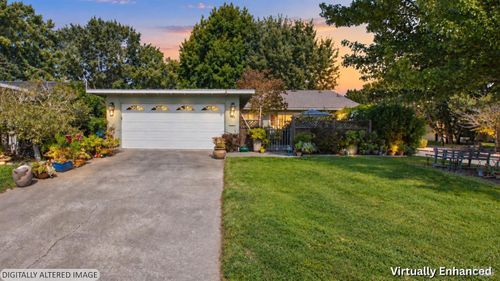 46 Temelec Cir, Sonoma, CA, 95476-8051 | Card Image