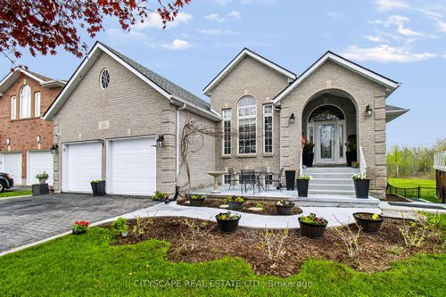 1100 Earnhart St, Kingston, ON, K7P3C2 | Card Image
