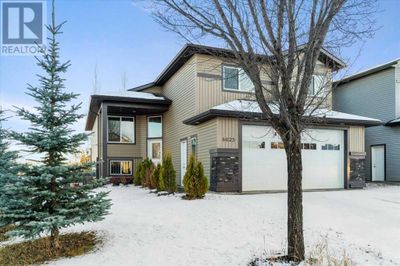 8625 62 Ave, House other with 4 bedrooms, 3 bathrooms and 6 parking in Grande Prairie AB | Image 2