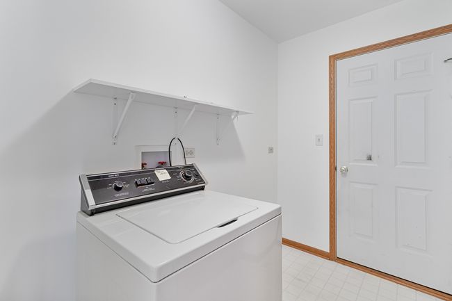 118 Matthias Ct, House other with 4 bedrooms, 3 bathrooms and 2 parking in North Aurora IL | Image 19