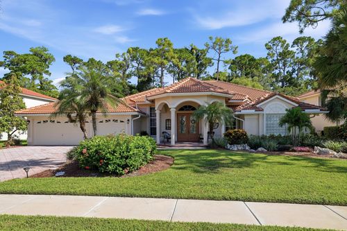 606 Cypress Green Cir, Wellington, FL, 33414-6335 | Card Image