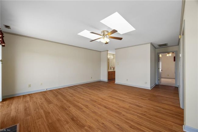 Skylight in Primary Bedroom Level 3 | Image 23