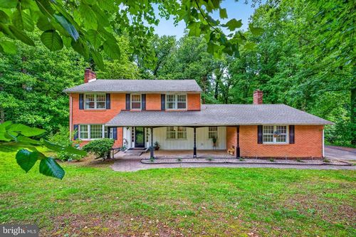 715 Ambleside Dr, WILMINGTON, DE, 19808-1502 | Card Image