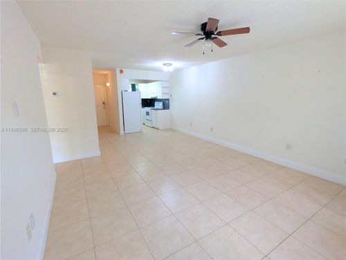 8-9-4050 Nw 135th St, Opa-Locka, FL, 33054-4622 | Card Image