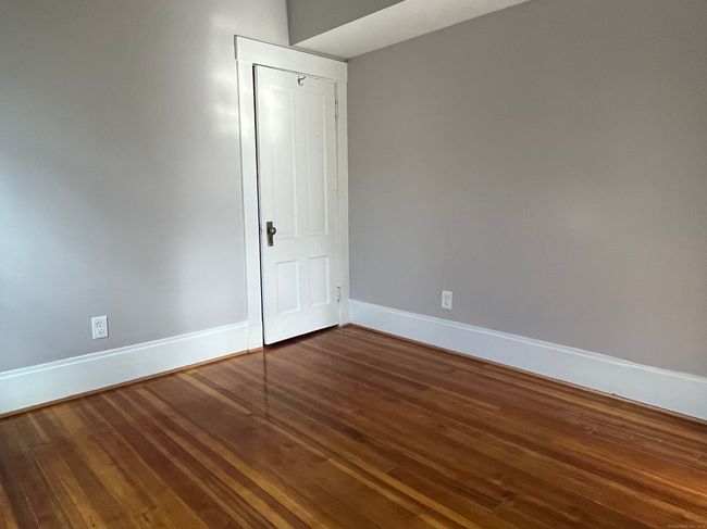 APT-3RD - 101 Riverview Ave, Home with 2 bedrooms, 1 bathrooms and null parking in New London CT | Image 13