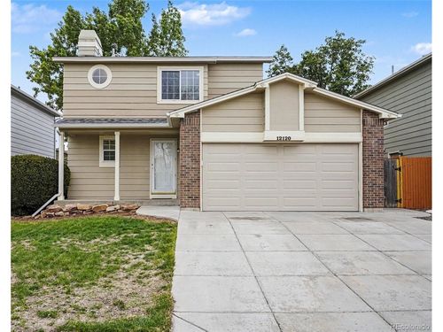 12120 Newport Dr, Brighton, CO, 80602-8071 | Card Image
