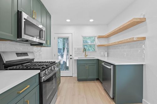 1503 E 2nd St, Austin, TX, 78702-4311 | Card Image