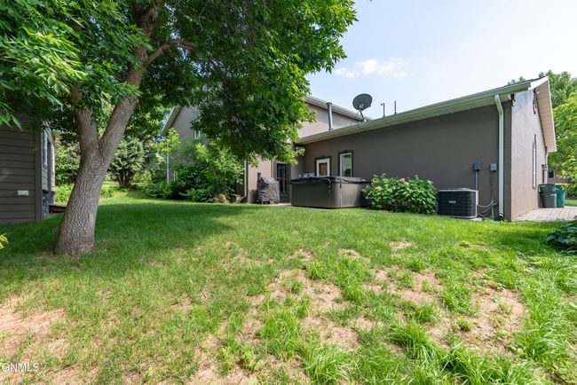 1612 Santa Gertrudis Loop, House other with 5 bedrooms, 4 bathrooms and null parking in Bismarck ND | Image 44