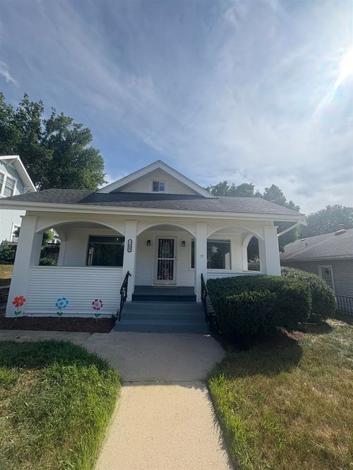1609 Ethel Ave, Rockford, IL, 61107-3122 | Card Image