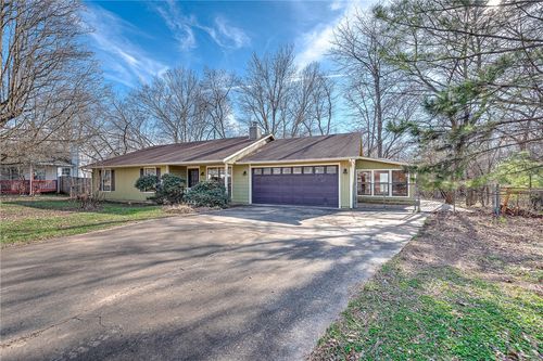 987 W Kyle Dr, Fayetteville, AR, 72701-6967 | Card Image