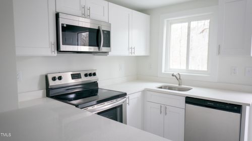 h7-800 Pritchard Avenue Extension, Chapel Hill, NC, 27516 | Card Image
