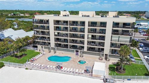 402-20040 Gulf Blvd, Indian Shores, FL, 33785-2435 | Card Image