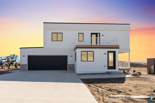 1901 E Wallin Cir, Sioux Falls, SD, 57104-9226 | Card Image