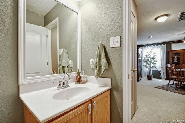 181 Foxglove Pass, House other with 6 bedrooms, 3 bathrooms and null parking in Cibolo TX | Image 16
