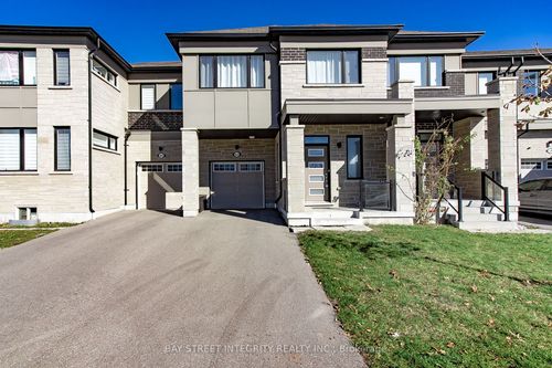 62 Lockyer Dr, Whitby, ON, L1P0M2 | Card Image