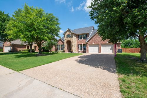 204 Country Lakes Dr, Argyle, TX, 76226-2207 | Card Image