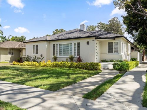 2700 Eucalyptus Ave, Long Beach, CA, 90806-2516 | Card Image