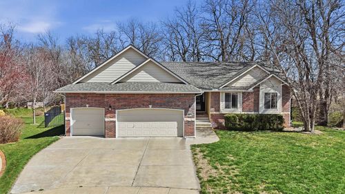 4844 N Steeds Crossing Cir, Park City, KS, 67219-5516 | Card Image