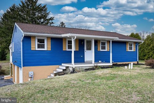 207 N Prospect Hill Dr, SCHAEFFERSTOWN, PA, 17088-7011 | Card Image