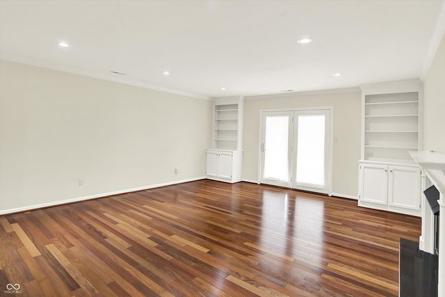 Leads to back patio | Image 16