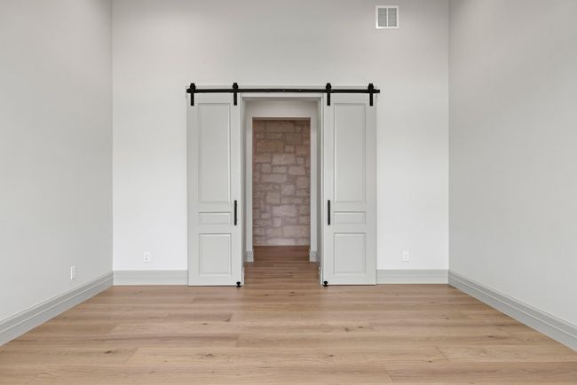 1318 Countryside Bnd, House other with 4 bedrooms, 5 bathrooms and 6 parking in Fredericksburg TX | Image 33