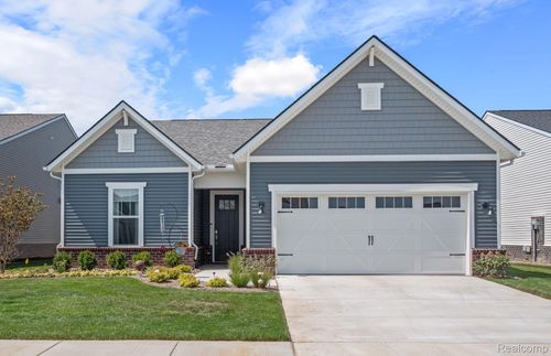 1924 Marigold Way, Milford, MI, 48381-3855 | Card Image