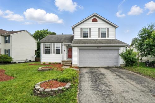 8465 Squad Dr, Galloway, OH, 43119-8526 | Card Image