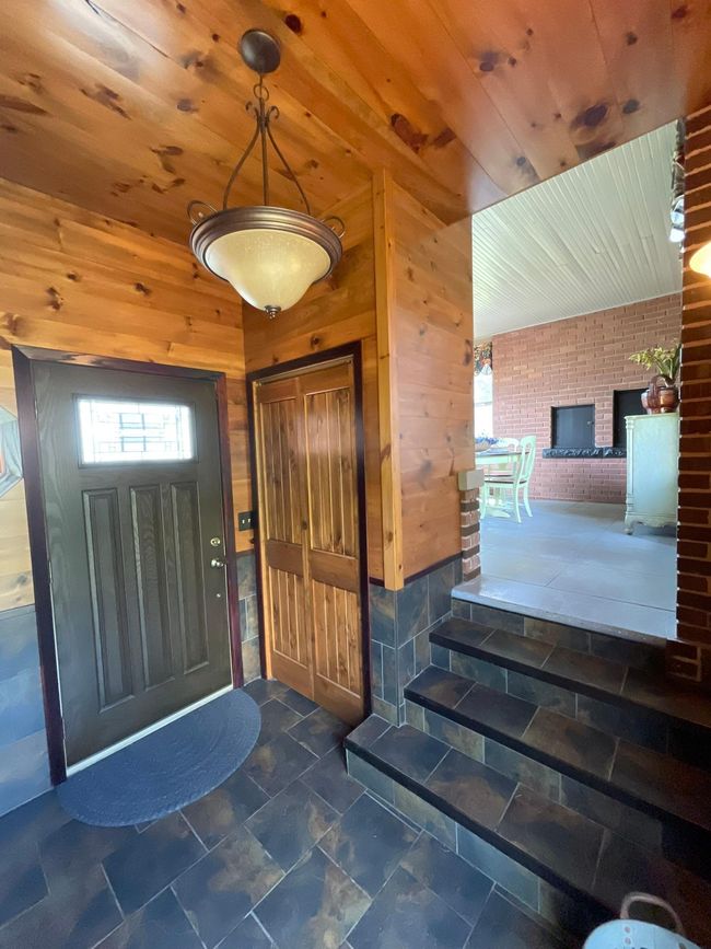 38364 200 Th St, House other with 3 bedrooms, 3 bathrooms and null parking in Springfield MN | Image 80