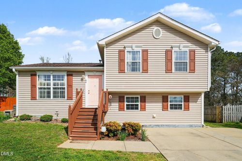 94 Silverstone Dr, Pittsboro, NC, 27312-8213 | Card Image