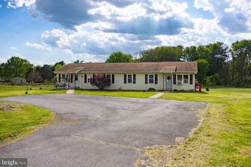 7722 Sharpsburg Pike, Boonsboro, MD, 21713-2438 | Card Image
