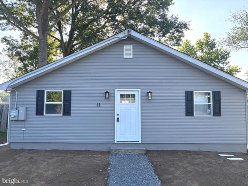 11 Shirley St, WOODSTOWN, NJ, 08098-1038 | Card Image