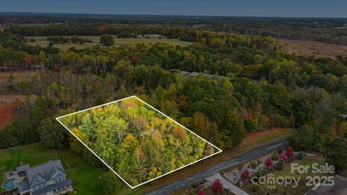 6918 My Ladys Way, Waxhaw, NC, 28173-7209 | Card Image