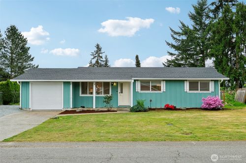 5320 143rd Pl Ne, Marysville, WA, 98271-6613 | Card Image