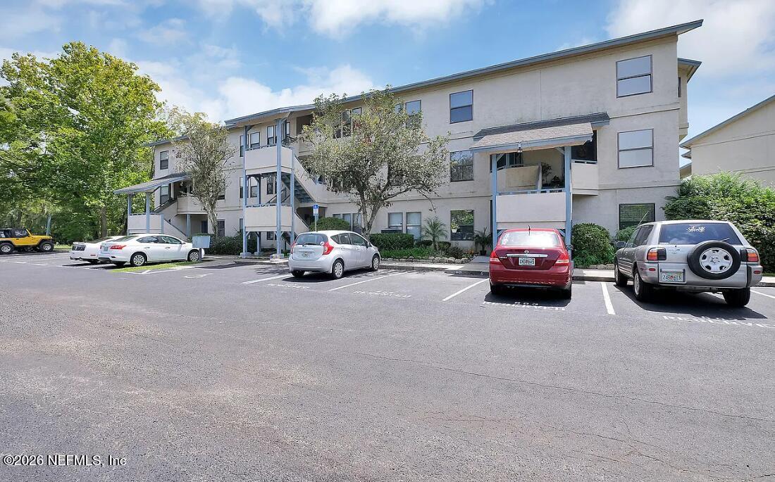 Residential Lease in Jacksonville 2
