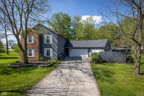 1052 Barley Cir, Carmel, IN, 46032-5011 | Card Image