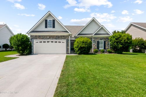 213 Wynbrookee Ln, Jacksonville, NC, 28546-8682 | Card Image