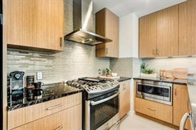 1502 - 303 13 Ave Sw, Condo with 2 bedrooms, 2 bathrooms and 1 parking in Calgary AB | Image 7