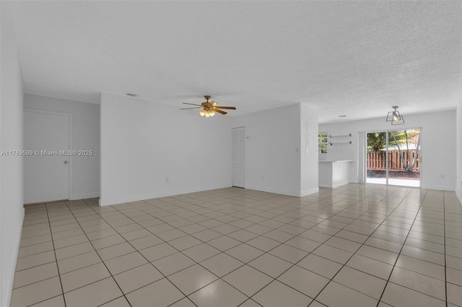 APT-84 - 10375 Sw 154 Th Circle Ct, Condo with 3 bedrooms, 2 bathrooms and null parking in Miami FL | Image 30