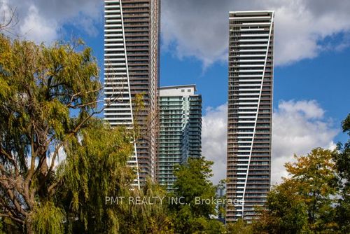 1218-30 Shore Breeze Dr, Etobicoke, ON, M8V0J1 | Card Image