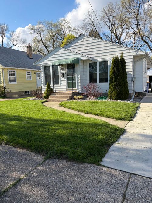 1019 Evelyn St Ne, Grand Rapids, MI, 49505-4330 | Card Image
