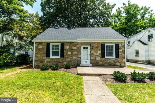 443 Central Ave, GLENSIDE, PA, 19038-2215 | Card Image