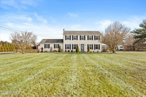 79 Imlaystown Hightstown Rd, Allentown, NJ, 08501-2104 | Card Image