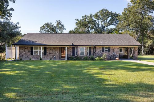 3 Bobby Jones Ln, Hilltop Lakes, TX, 77871 | Card Image