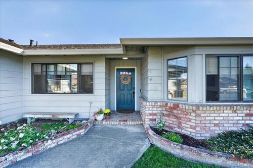 1194 Loyola Dr, Salinas, CA, 93901-1031 | Card Image